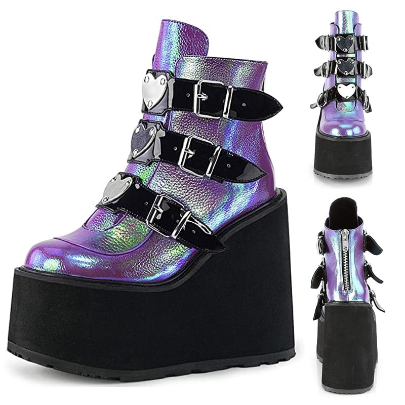 Women's Plus-Size Wedge-Heel Zip Boots – product view 1