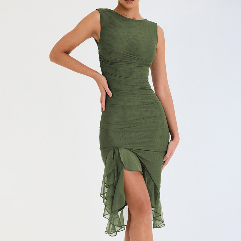 Zenvia Beauty women's sleeveless slim dress in a stylish, fitted design perfect for summer or formal occasions.