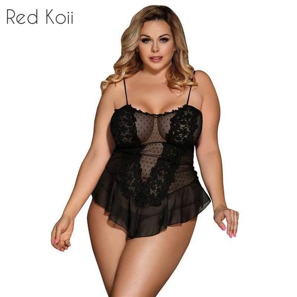 Plus size black and white lingerie set by Zenvia Beauty featuring lace and satin details, displayed on a mannequin.