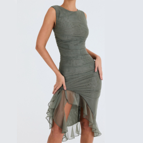Zenvia Beauty women's sleeveless slim dress in a stylish, fitted design, perfect for summer or casual occasions.
