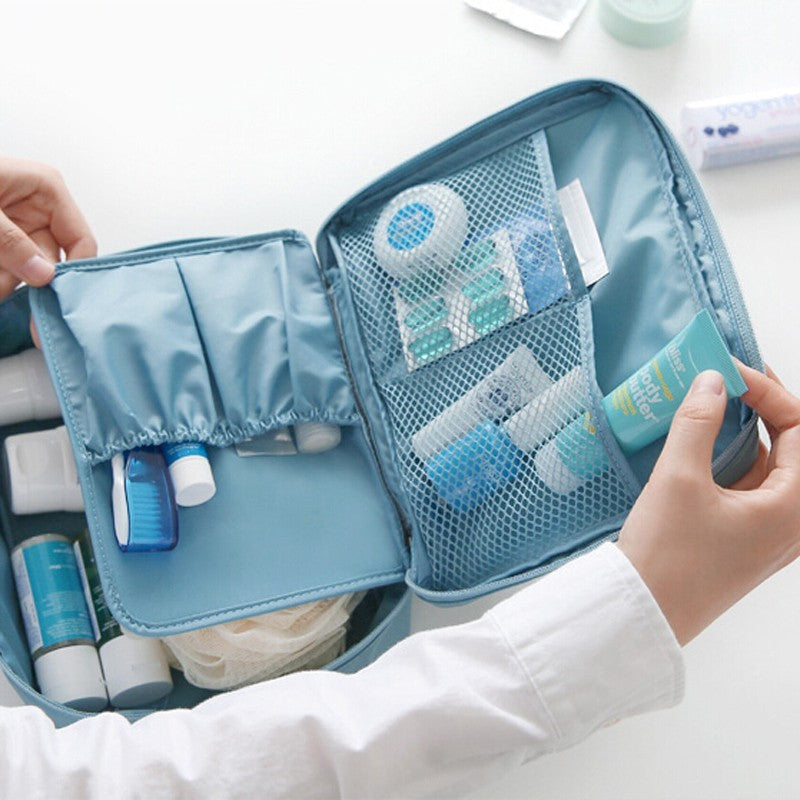 Zenvia Beauty portable cosmetic travel bag with multiple compartments and zipper closure, ideal for organizing beauty essentials on the go.