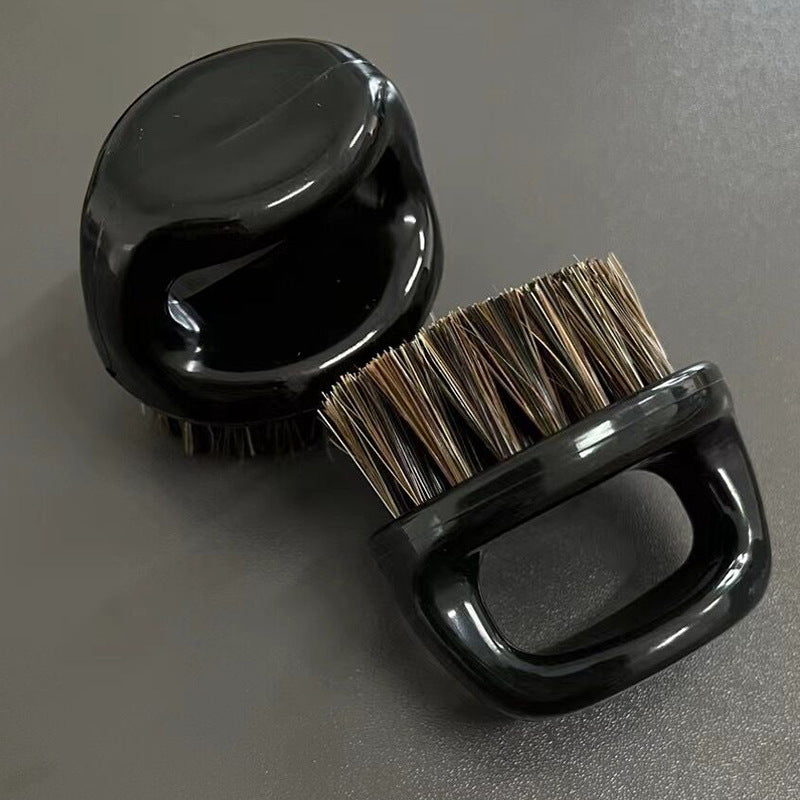 Zenvia Beauty vintage hair styling brush with wooden handle and natural bristles for gentle hair grooming and styling.