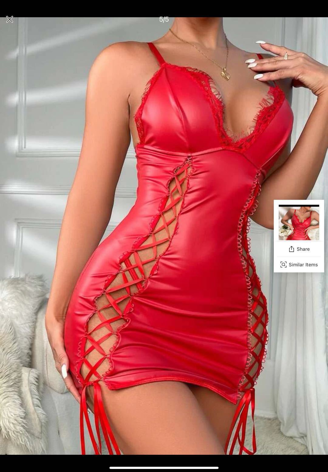 Women’s sexy lingerie set by Zenvia Beauty featuring lace and satin details, displayed on a model.