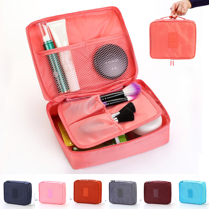 Zenvia Beauty portable cosmetic travel bag with multiple compartments, made of durable material for organizing beauty essentials.