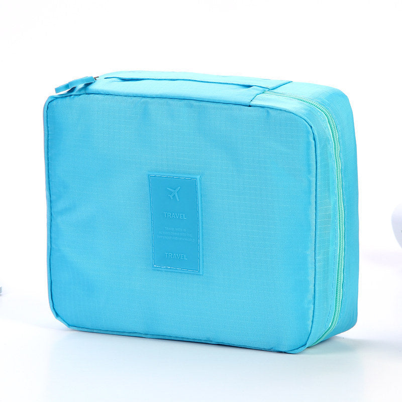 Zenvia Beauty portable cosmetic travel bag with multiple compartments and a sleek design for easy makeup storage.