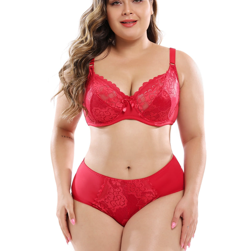 Plus size lace bra set by Zenvia Beauty featuring delicate lace details and supportive straps in a comfortable, stylish design.