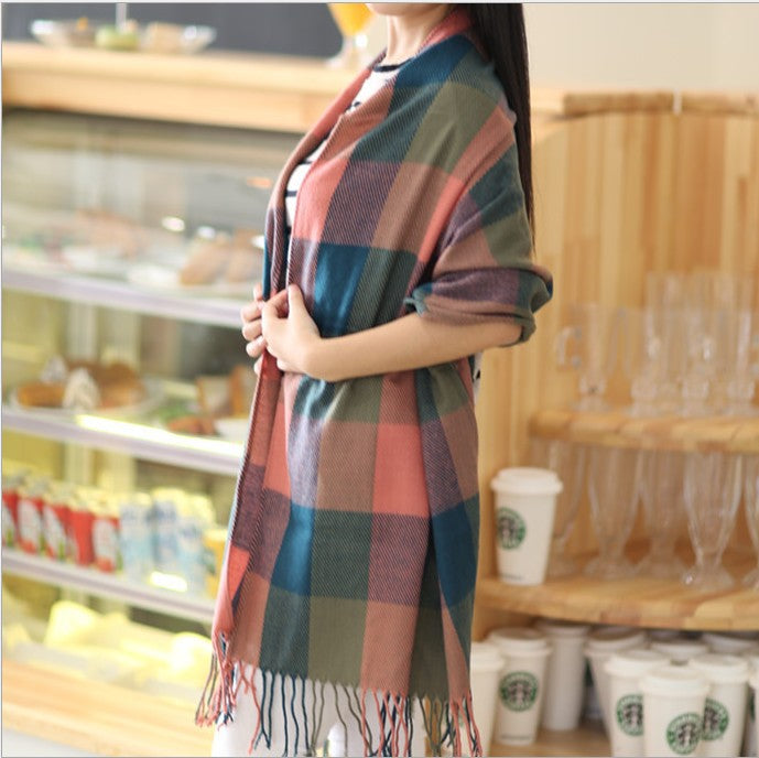 Women's Plaid Fringe Winter Scarf – product view 3